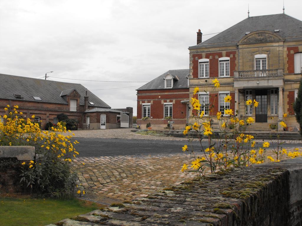 Bed and Breakfast Studio Ferme De Bonavis Banteux Exterior foto