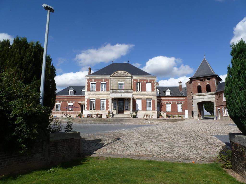 Bed and Breakfast Studio Ferme De Bonavis Banteux Exterior foto